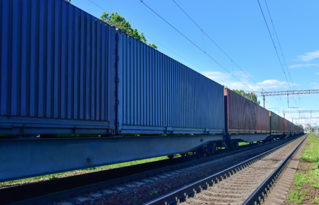 Going the Distance: How Intermodal Shipping Can Help Reduce Your Environmental Impact